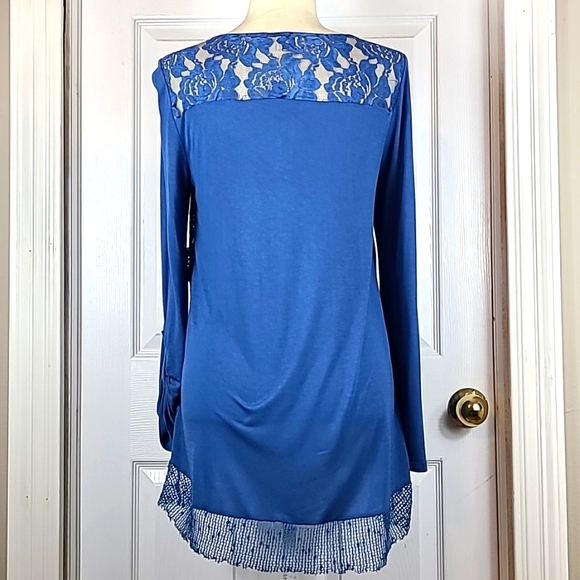 Cupio Lace Overlay Tunic NWT - Picture 5 of 13
